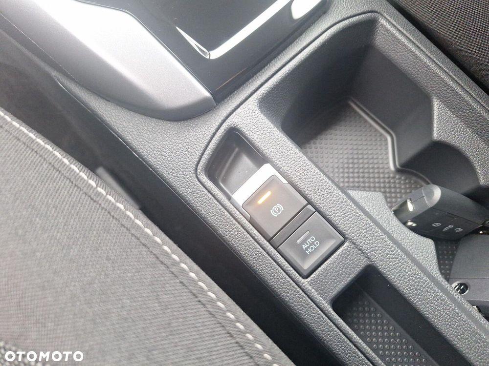 Volkswagen T-Roc 1.5 TSI Life Plus DSG - 24