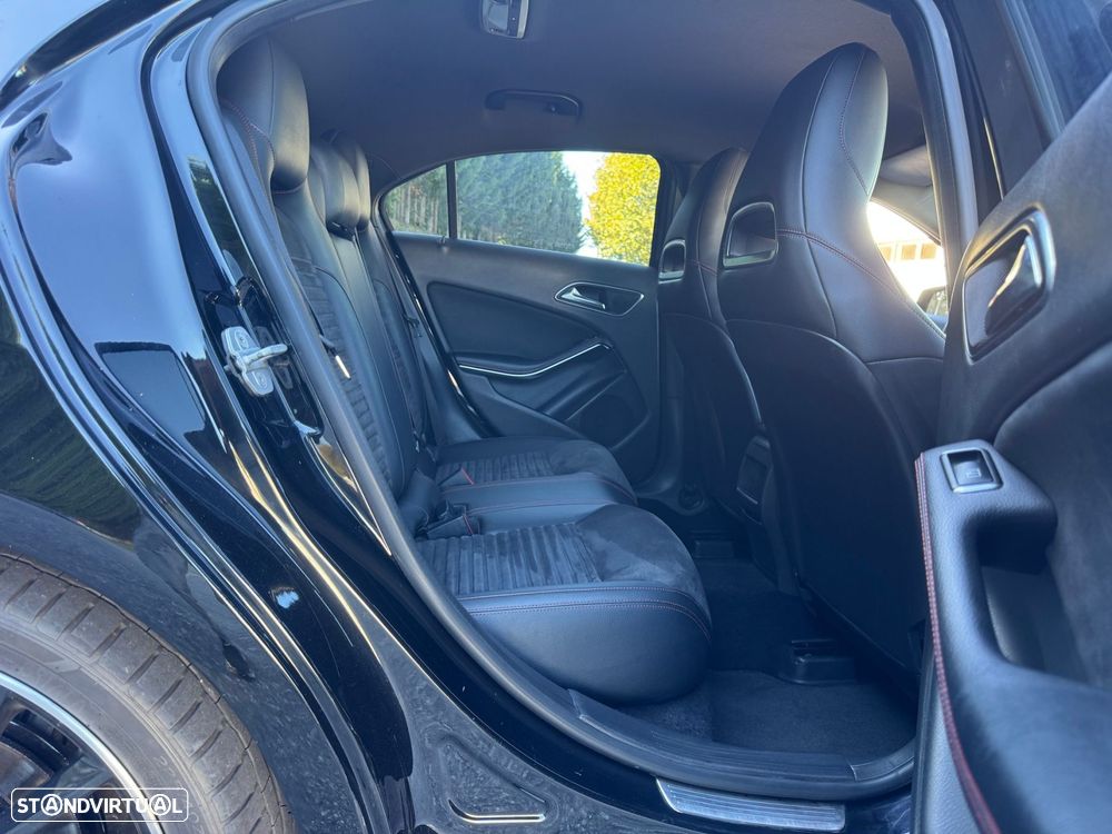 Mercedes-Benz A 200 CDi BE AMG Line - 18