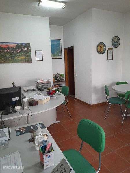 Azeitão espaço comercial loja ou escritório - Grande imagem: 4/6