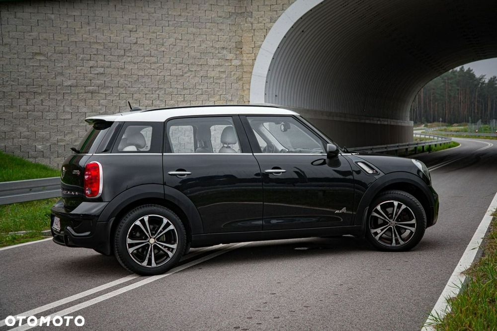 MINI Countryman - 25