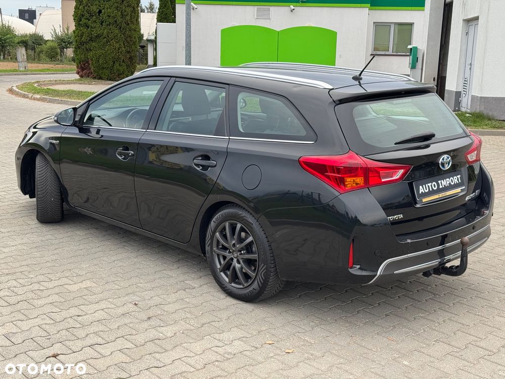 Toyota Auris 1.8 HSD Luna - 7