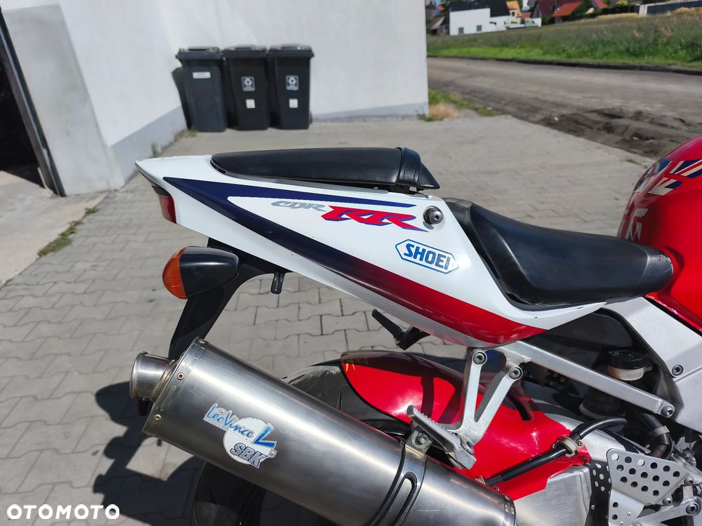Honda CBR - 24