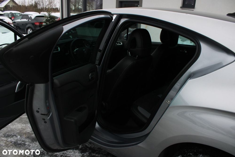 DS Automobiles DS 4 - 25