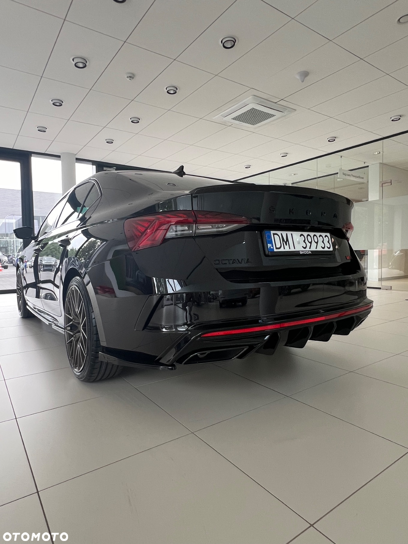 Skoda Octavia 2.0 TSI RS DSG - 15