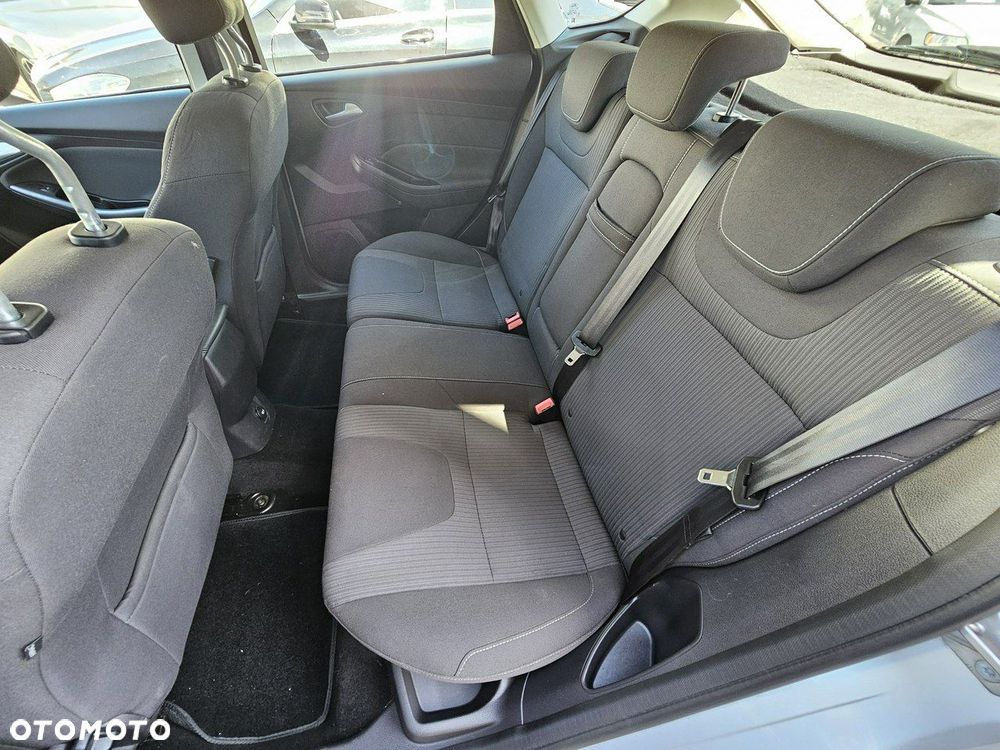 Ford Focus 1.6 EcoBoost Gold X (Edition) - 36