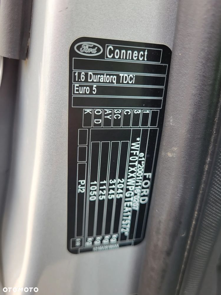 Ford Transit Connect - 19