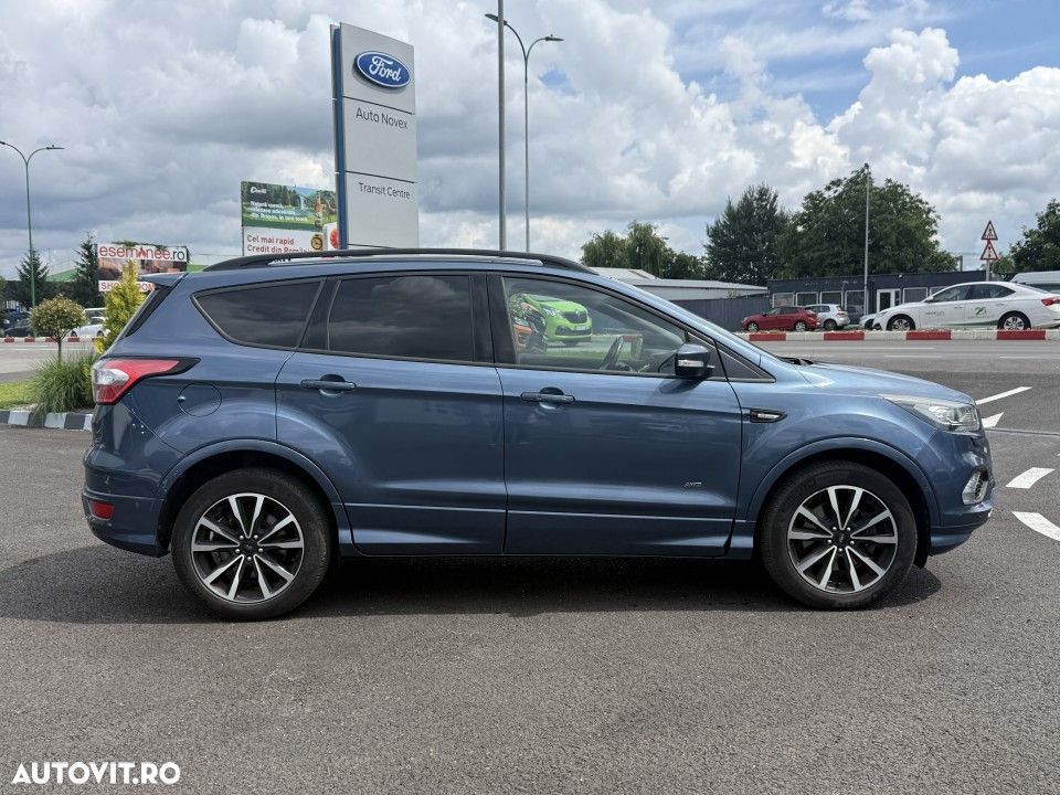 Ford Kuga 2.0 TDCi 4WD Powershift ST-Line - 5