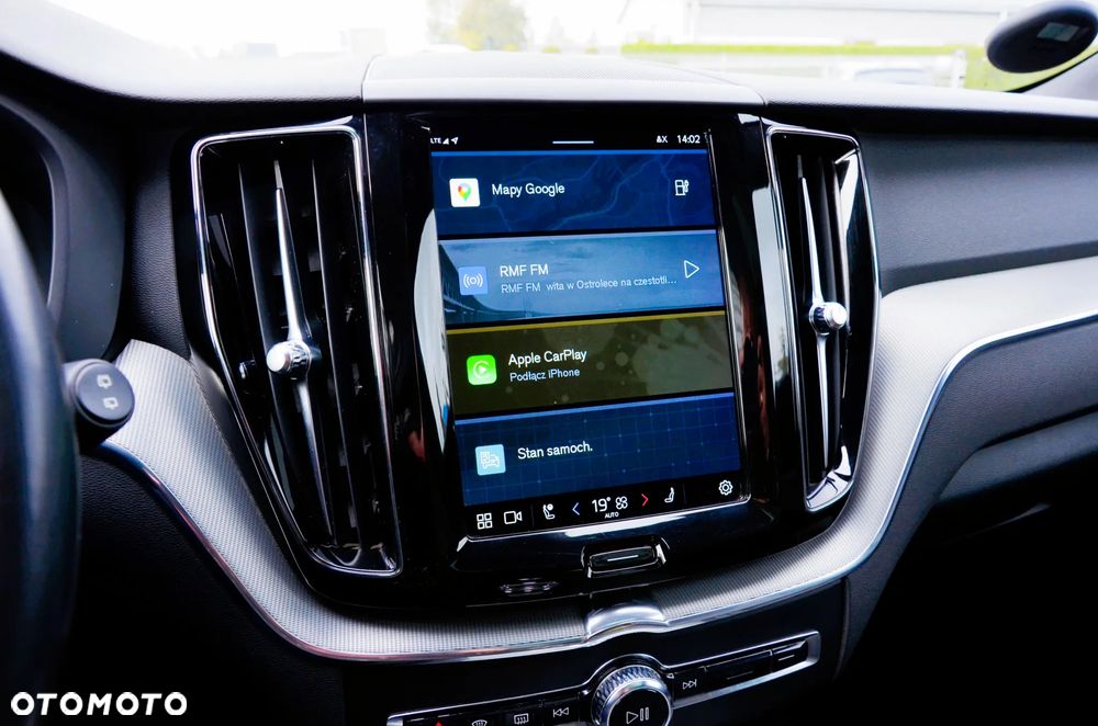Volvo XC 60 T8 Plug-In Hybrid AWD Ultra Black Edition - 27