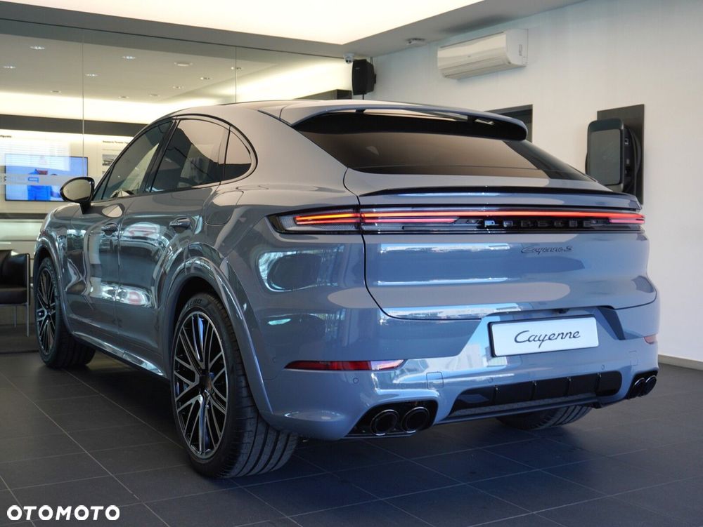 Porsche Cayenne S E-Hybrid PHEV Black Edition - 19