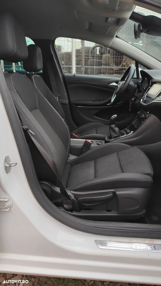Opel Astra - 10