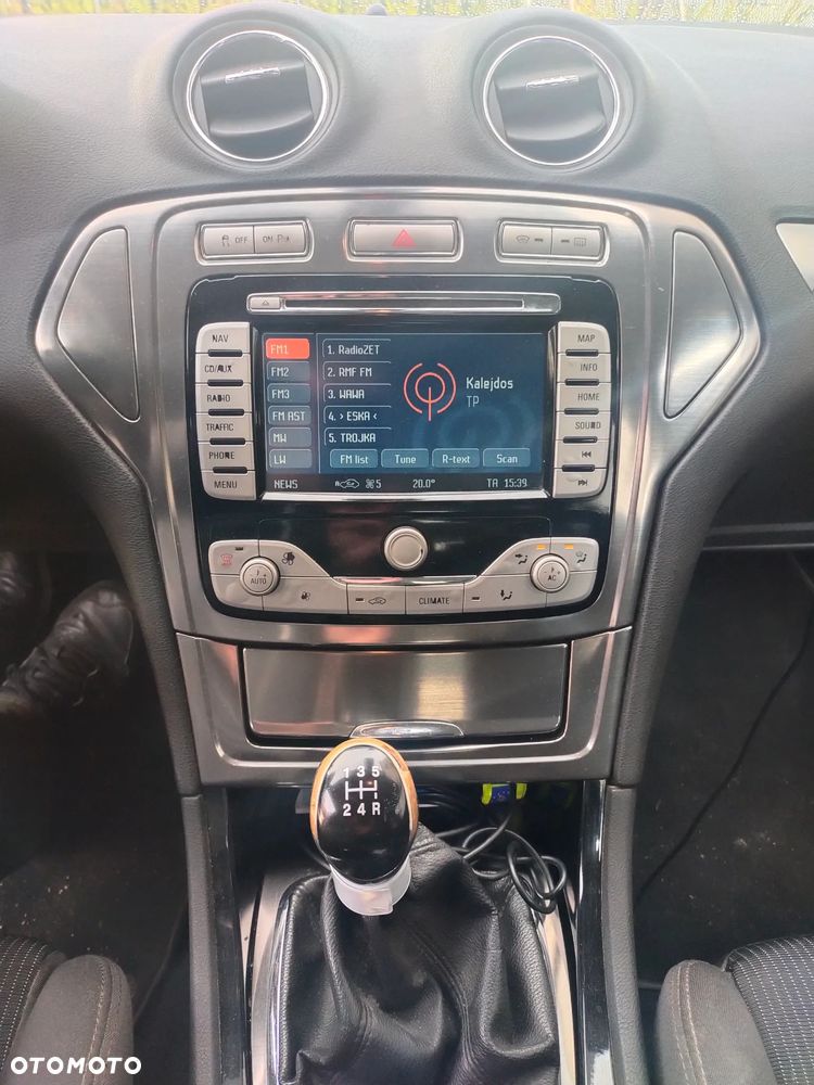 Ford Mondeo - 4