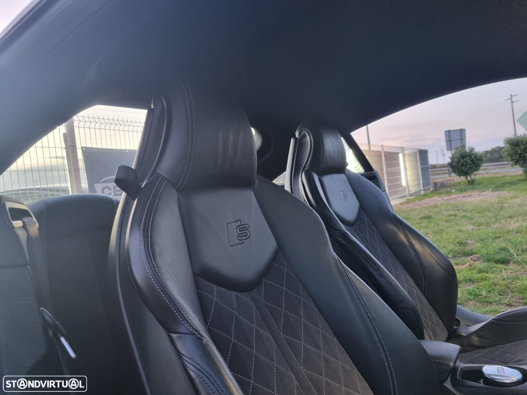Audi TT Coupé 2.0 TDI S-line - 14