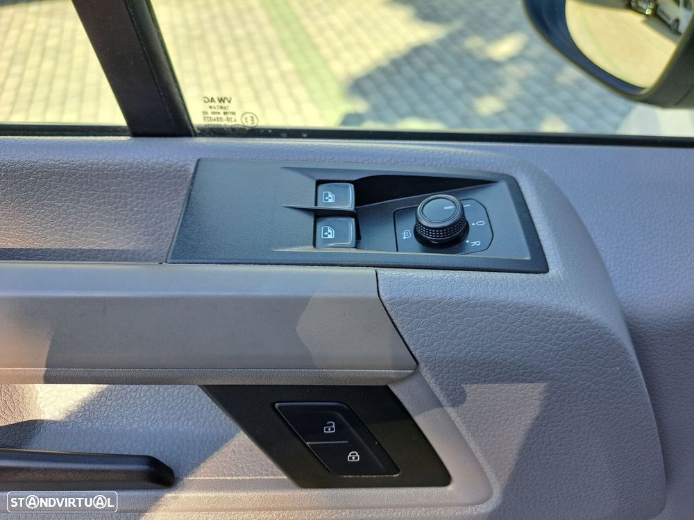 MAN TGE 3.180 4X2 F SB Isotérmica Frigorifica Congelação - 5