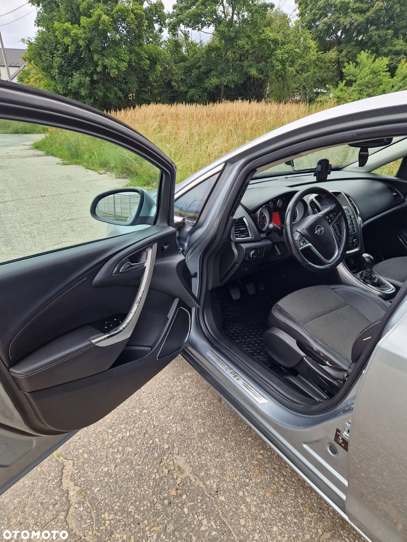 Opel Astra IV 1.4 T Cosmo - 17