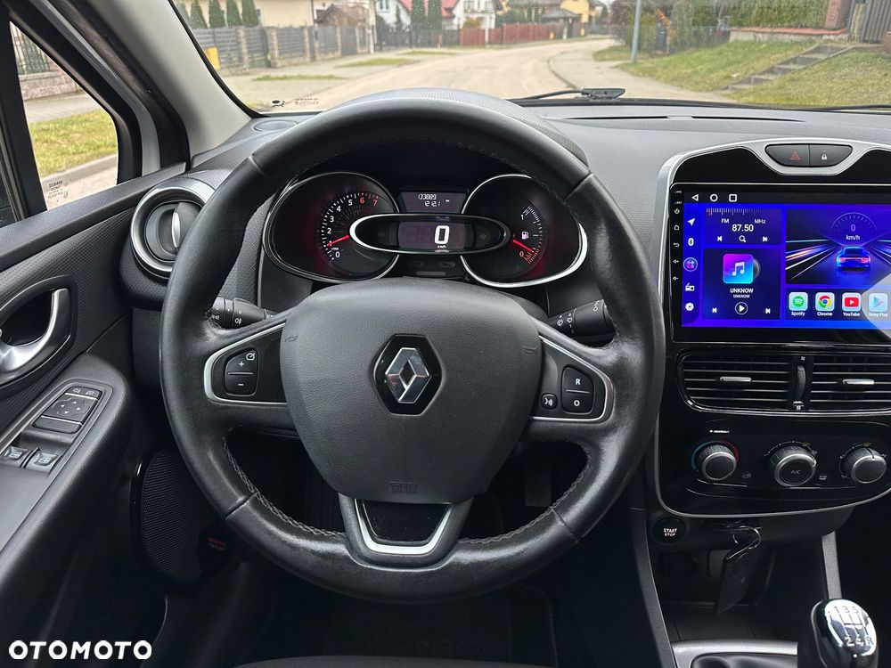 Renault Clio 0.9 Energy TCe Limited EU6 - 22