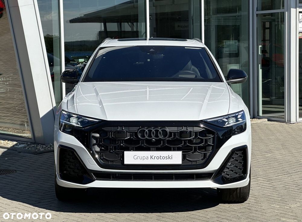 Audi Q8 - 2