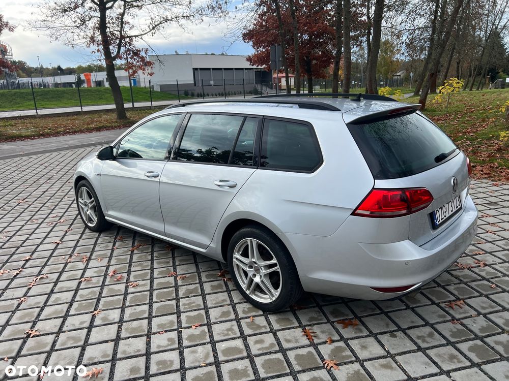 Volkswagen Golf 1.6 BlueTDI Comfortline - 2