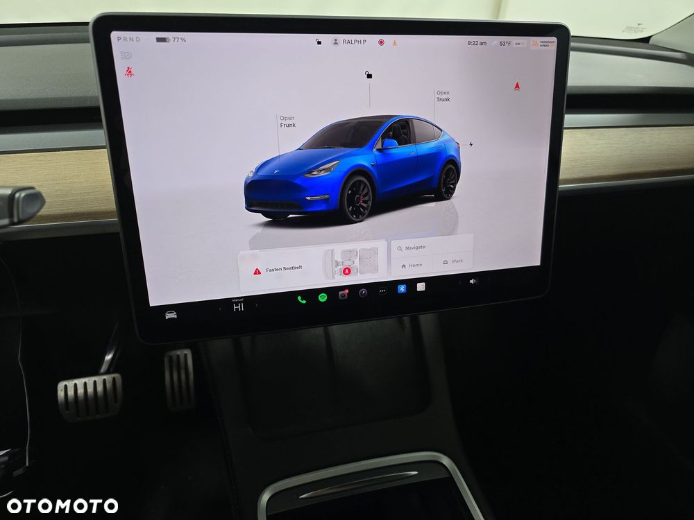 Tesla Y Performance AWD - 11