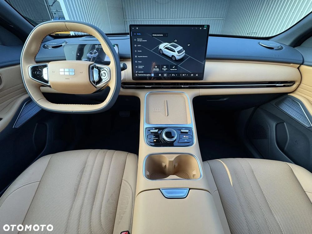 Geely Starray EM-i 1.5 PHEV Max - 9