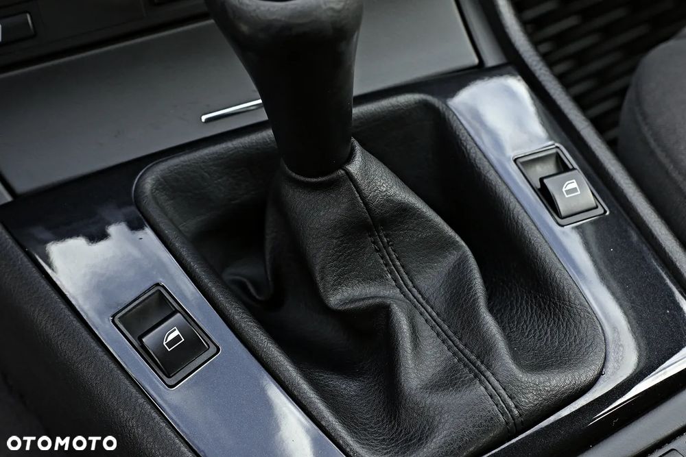 BMW Seria 3 - 31
