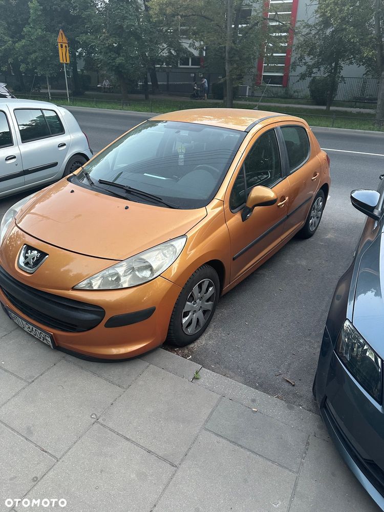 Peugeot 207 - 2