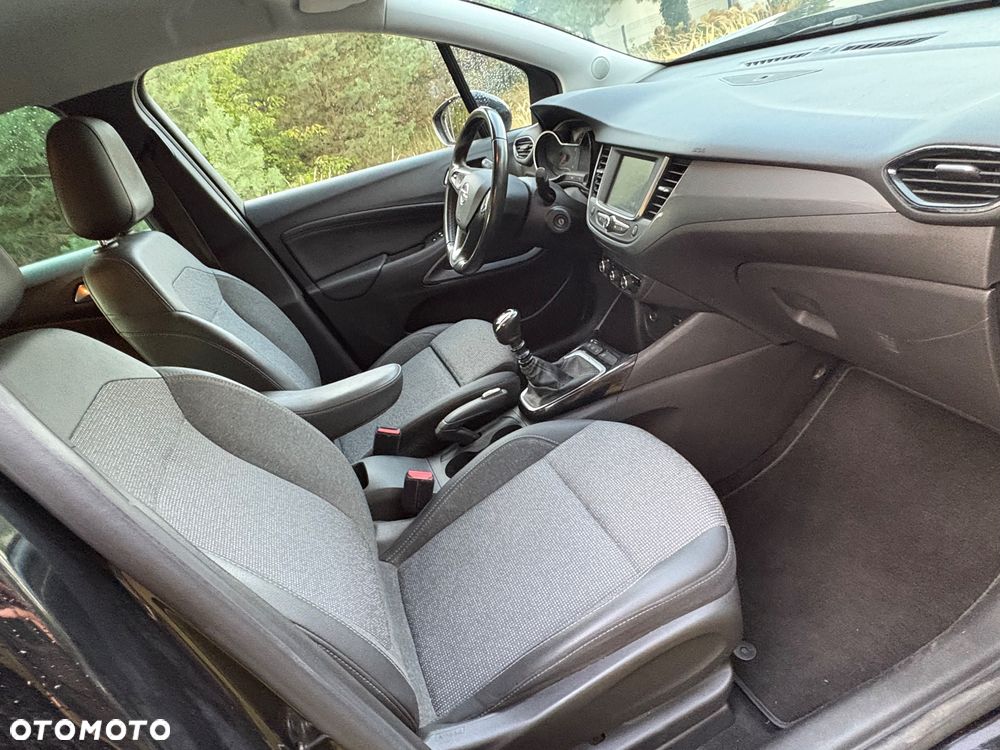 Opel Crossland - 10