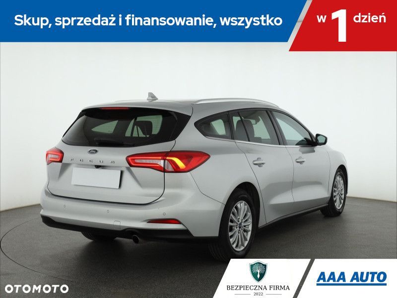 Ford Focus SW - 7