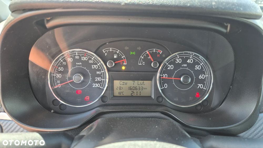 Fiat Grande Punto 1.4 8V - 17