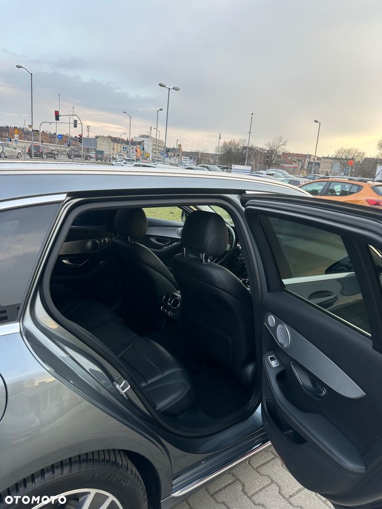 Mercedes-Benz Klasa C - 21