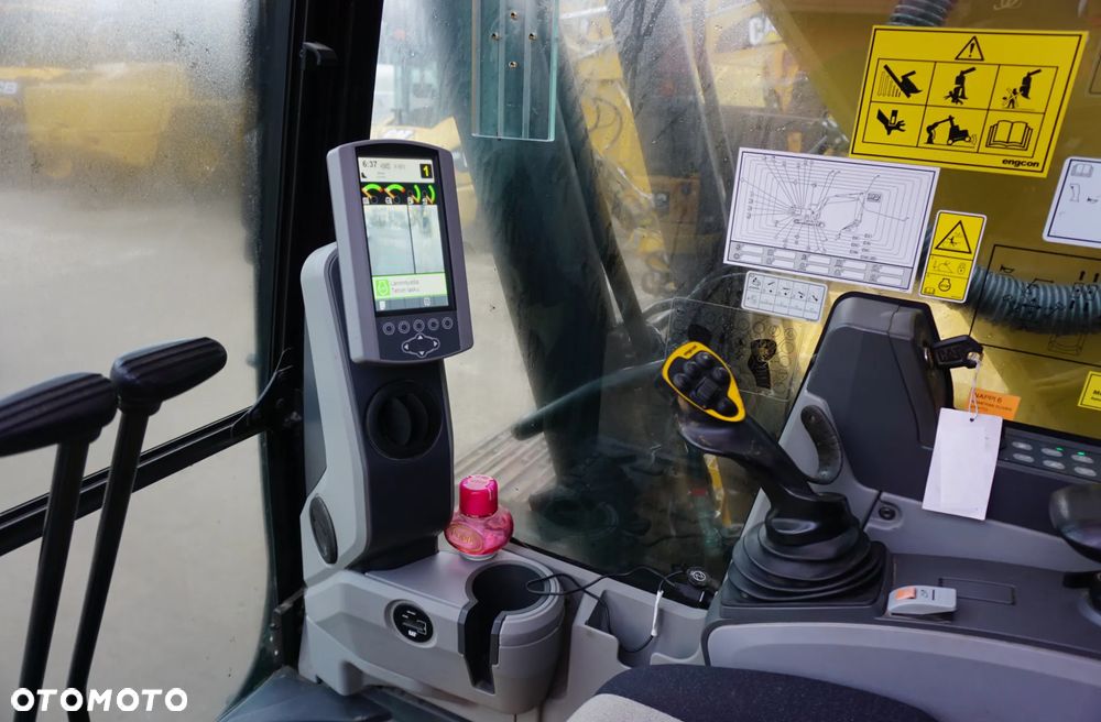 Caterpillar CAT 320 FL - 14