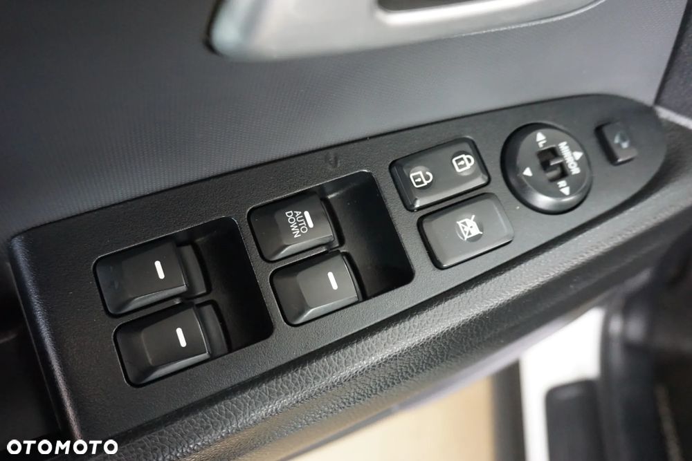 Kia Sportage 1.6 GDI M 2WD - 23