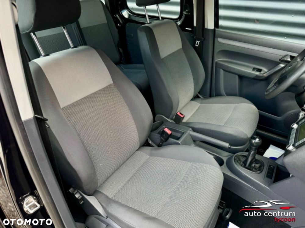 Volkswagen Caddy - 31