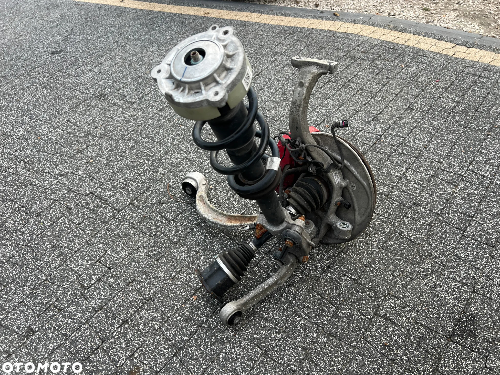 ZWROTNICA LEWA WAHACZ AMORTYZATOR AUDI A4 B9 A5 8W lift S LINE 8W0407559 - 17