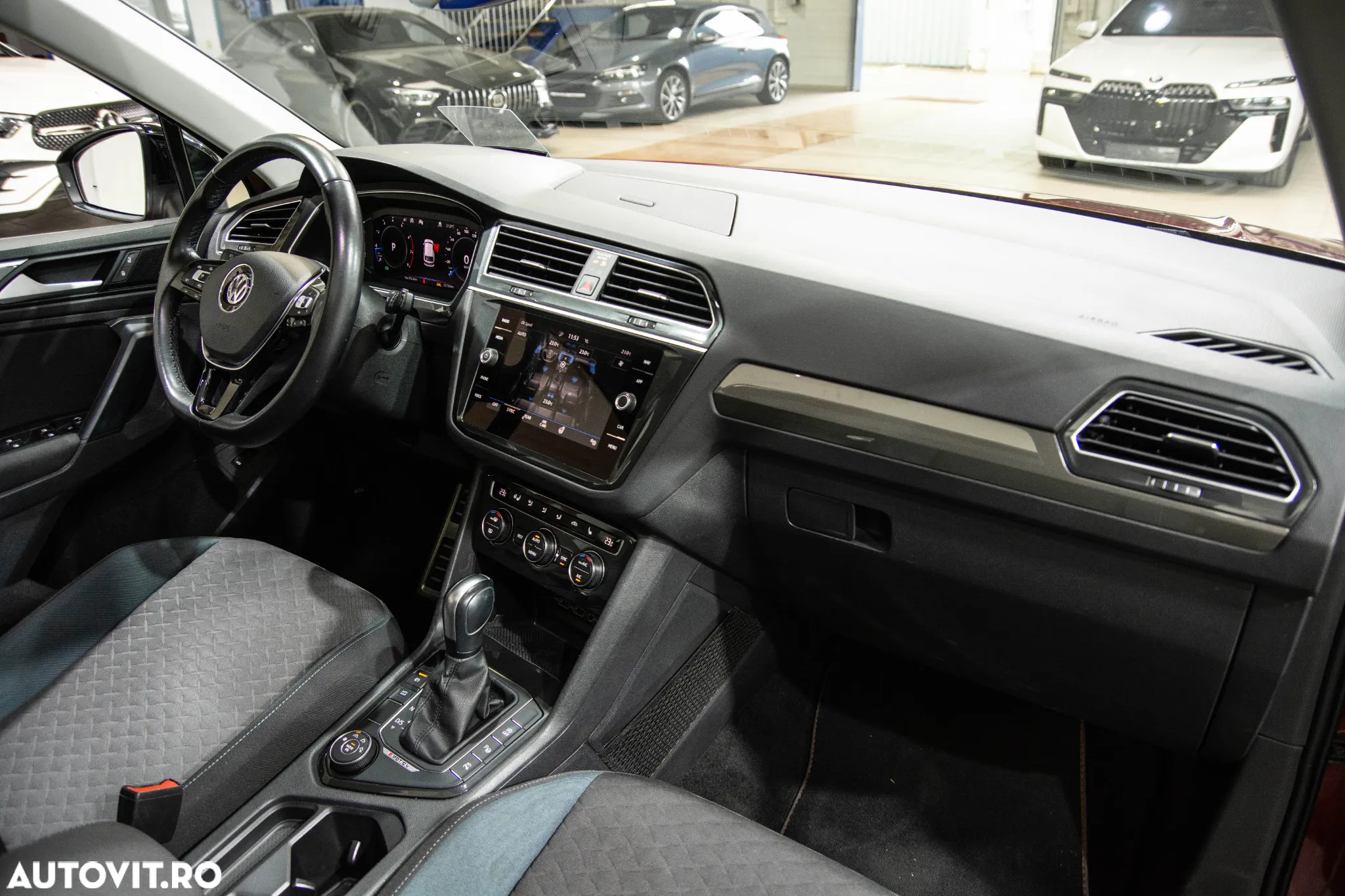 Volkswagen Tiguan 2.0 TSI DSG 4Mot Highline - 34
