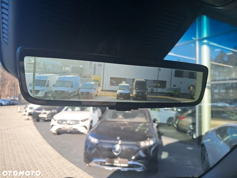 Mercedes-Benz Sprinter 319 CDI Furgon SELECT długi - 21