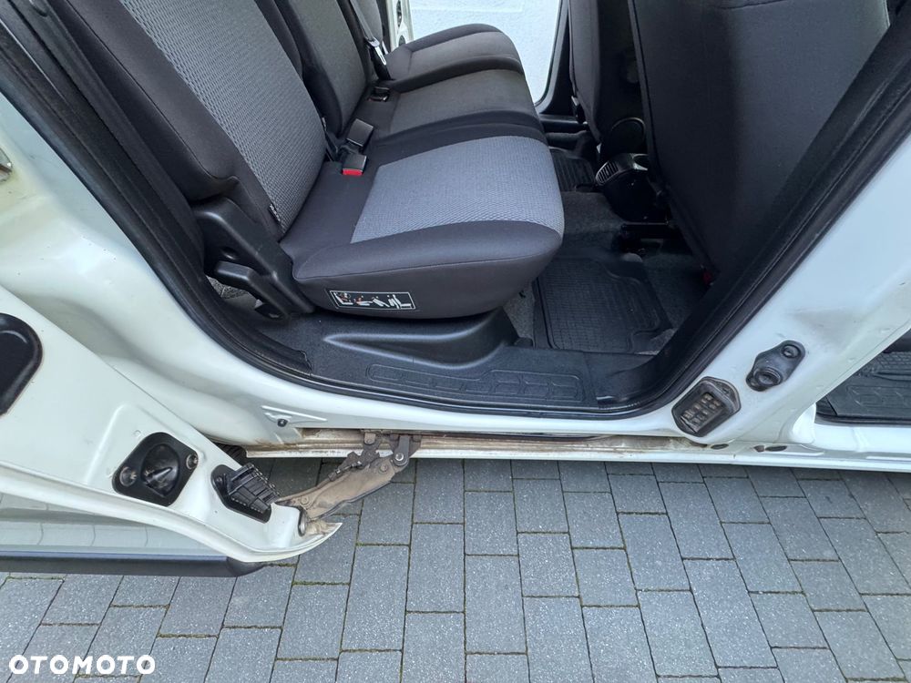 Fiat Doblo - 22