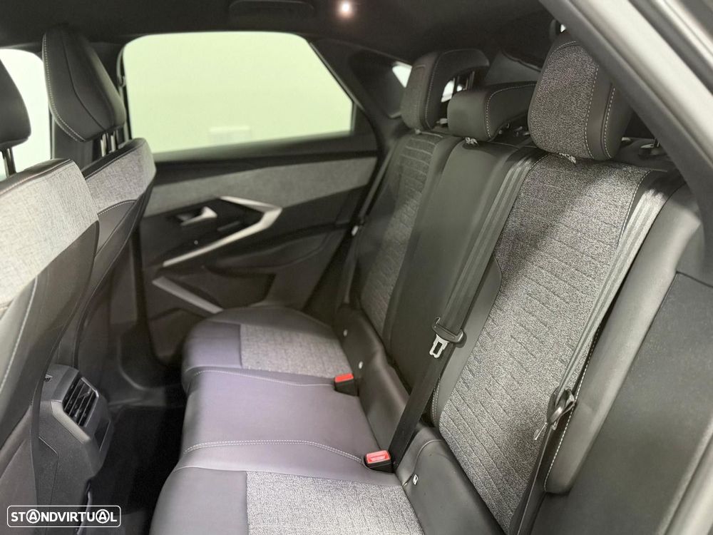 Peugeot 3008 1.2 Hybrid Allure e-DCS6 - 6