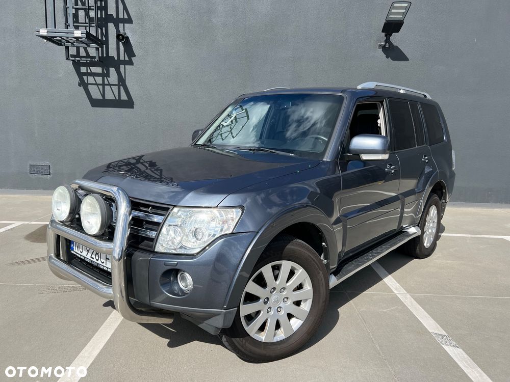 Mitsubishi Pajero - 5