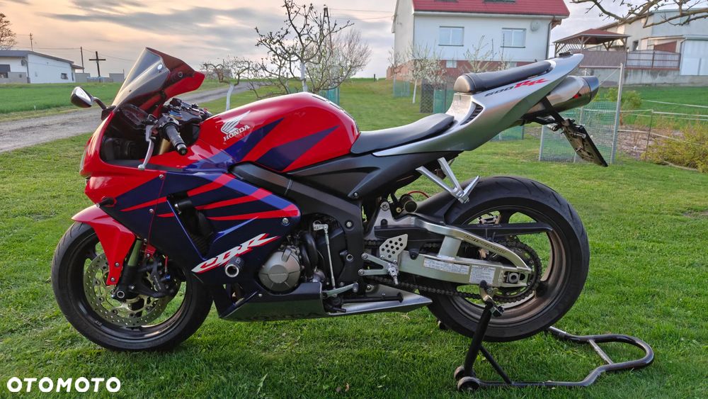 Honda CBR - 5