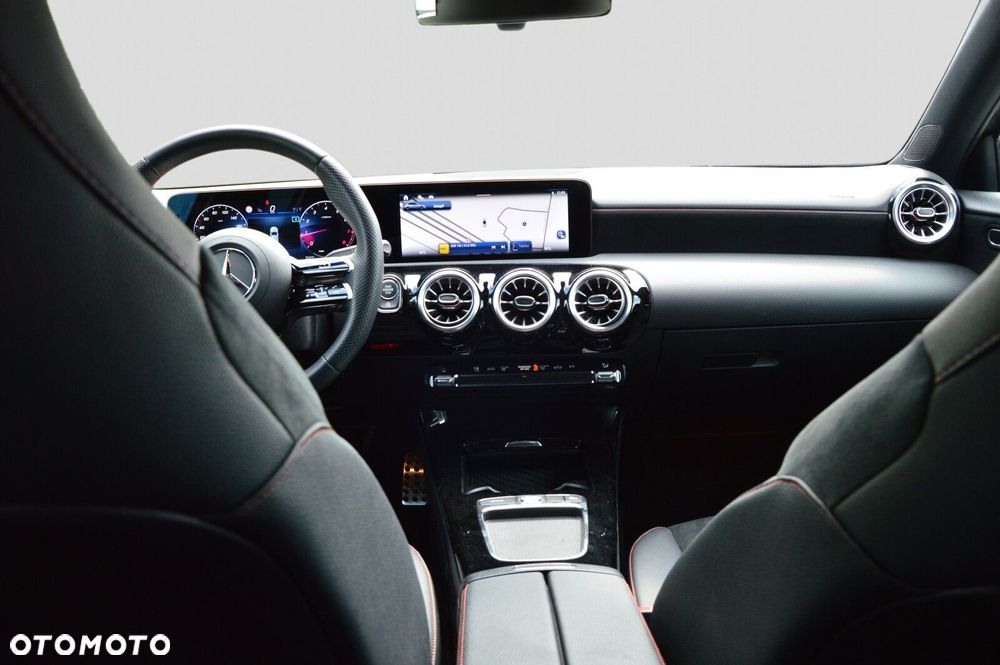 Mercedes-Benz Klasa A 200 AMG Line 7G-DCT - 20