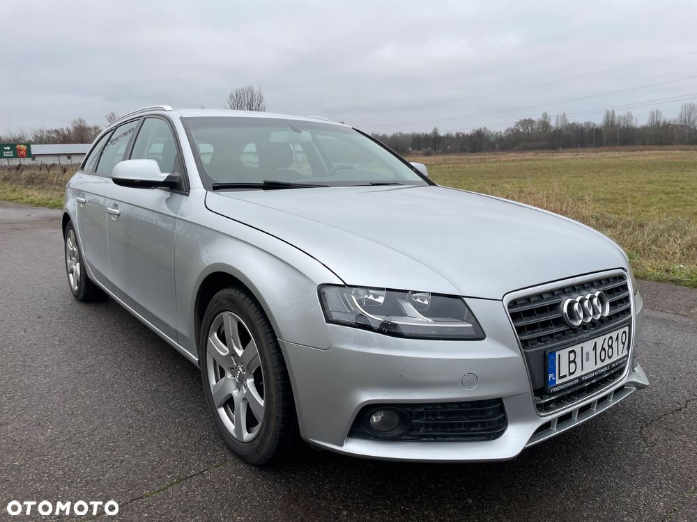 Audi A4 Avant 2.0 TDI Limited Edition - 7