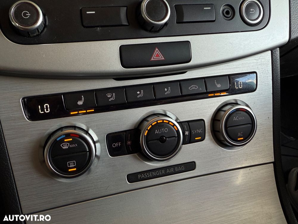 Volkswagen Passat CC 2.0 TDI BlueMotion Technology - 13