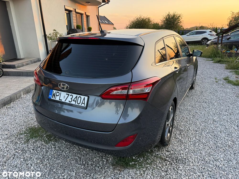 Hyundai i30 - 12