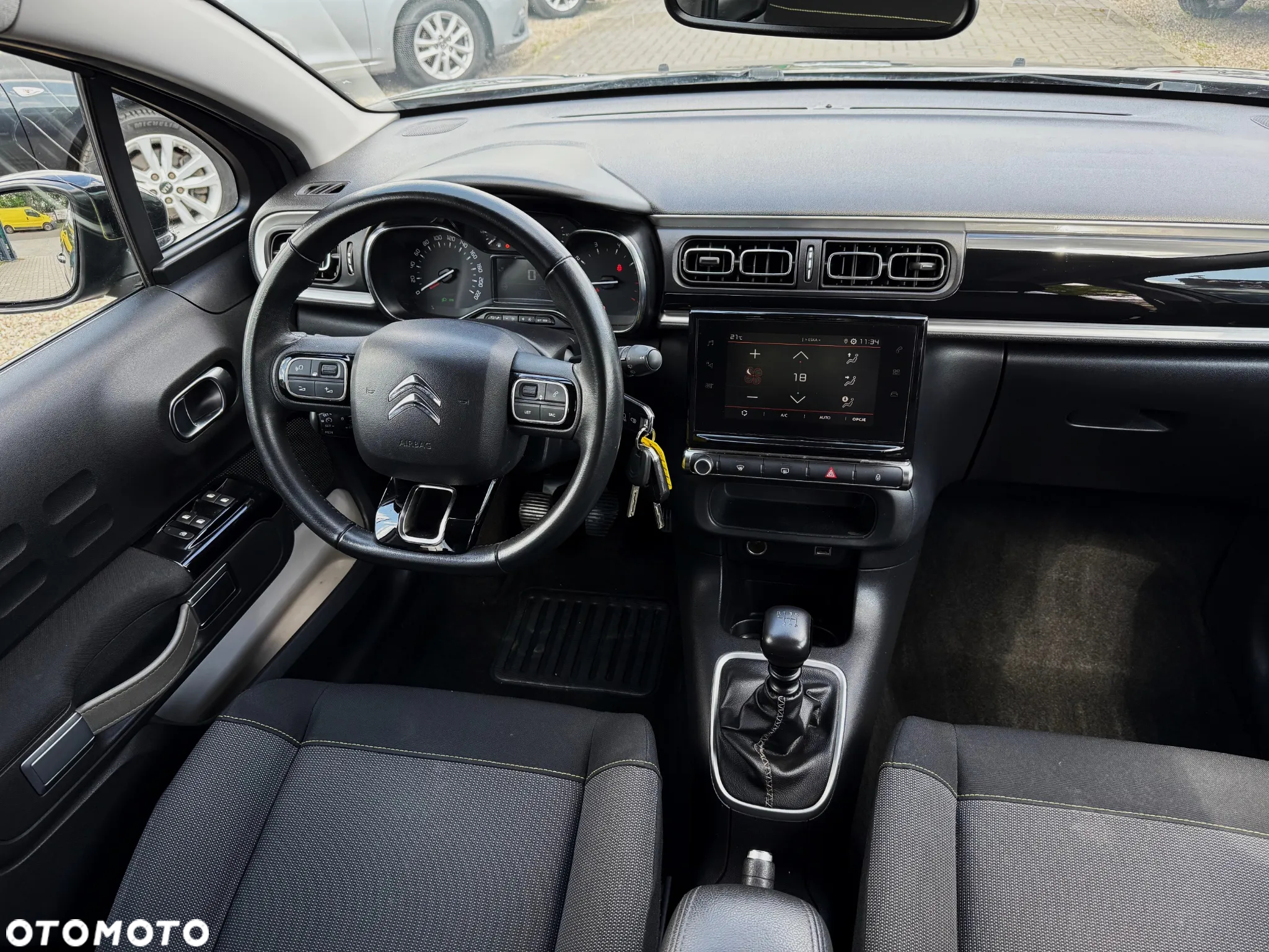 Citroën C3 BlueHDi 100 S&S SHINE PACK - 11
