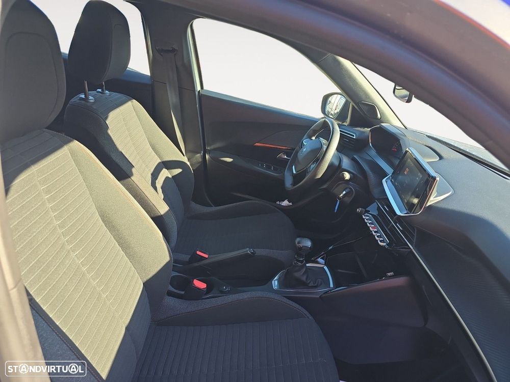 Peugeot 2008 1.2 PureTech Active Pack - 15