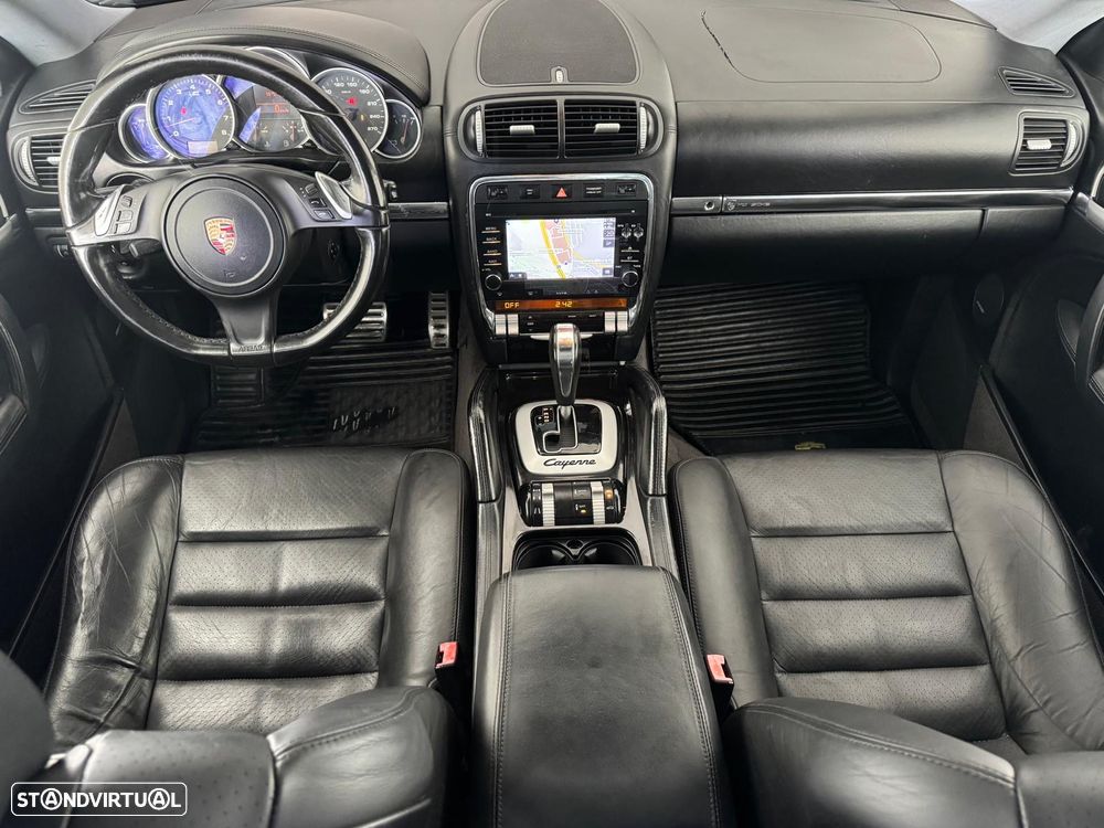 Porsche Cayenne S Tiptronic - 13