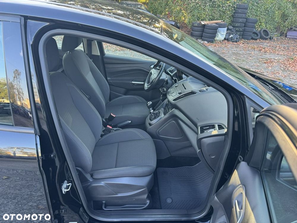 Ford C-MAX - 13