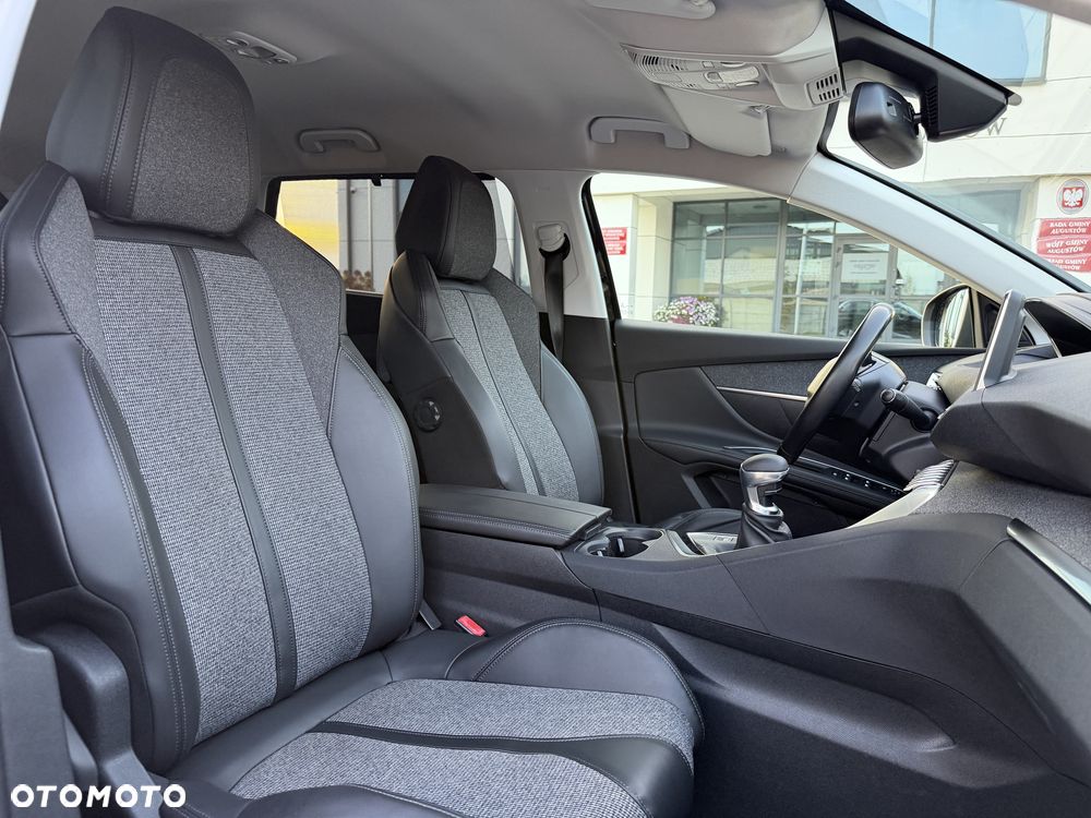 Peugeot 5008 - 27