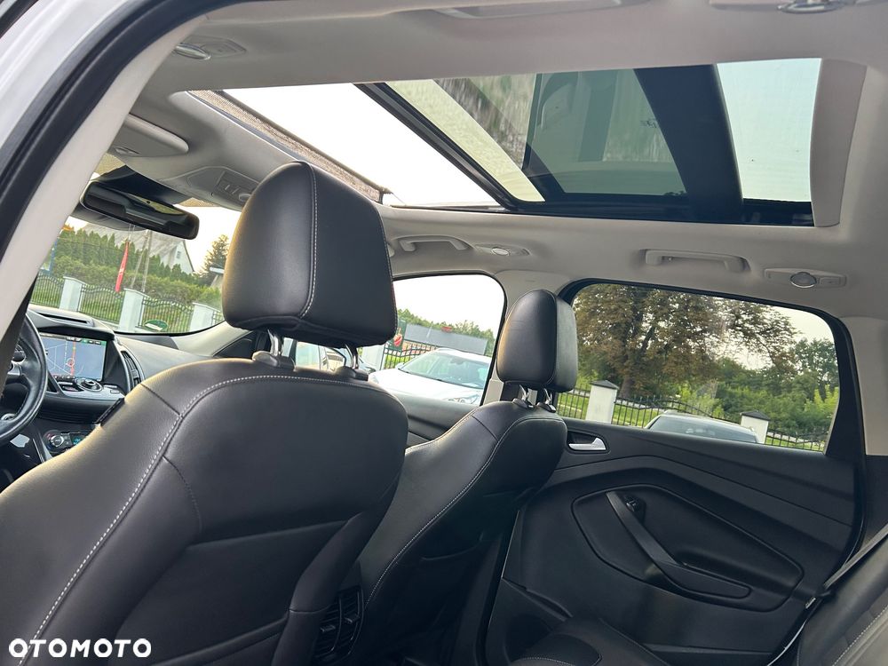 Ford Kuga 2.0 TDCi 4x4 Titanium - 10