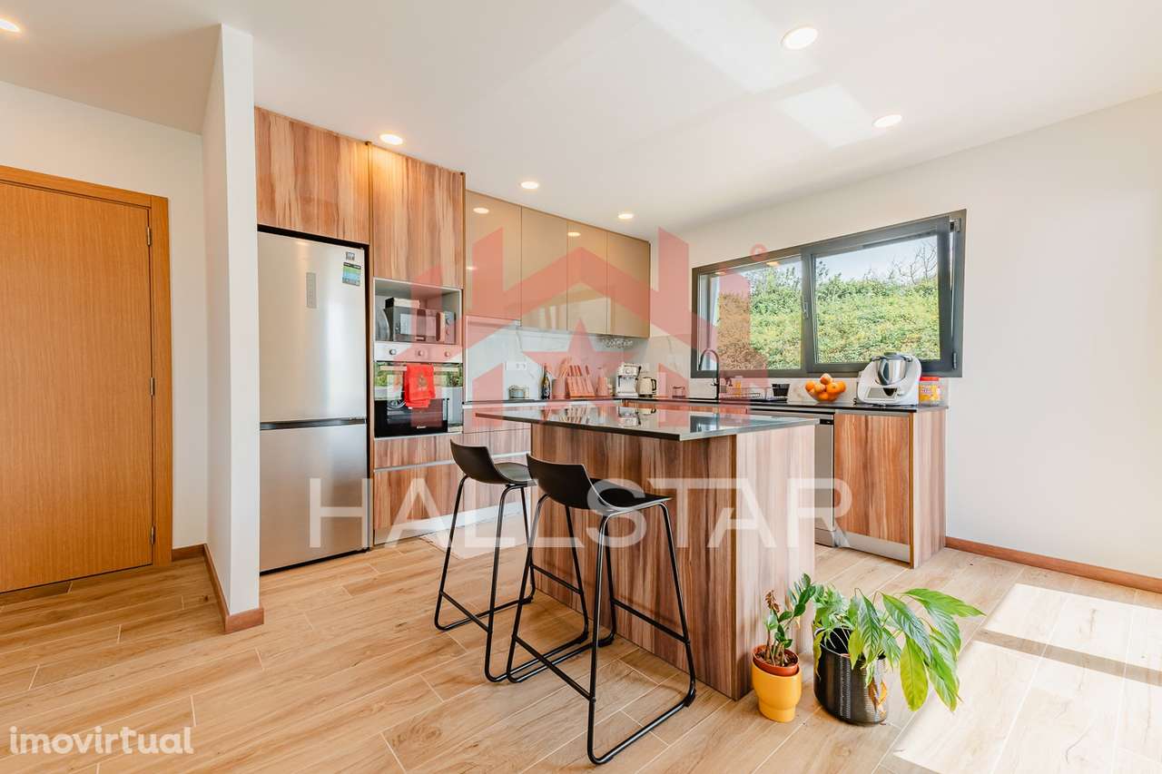 Moradia T3 / Acabamentos Contemporâneos / Apariços - Grande imagem: 3/35